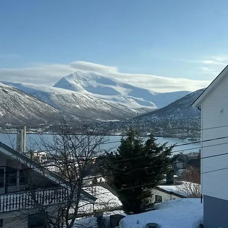 Arctic Nine - Nr 7 - On The Island Hébergement de vacances Tromsø